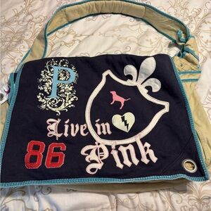 Victoria’s Secret PINK Messenger Bag 🩷